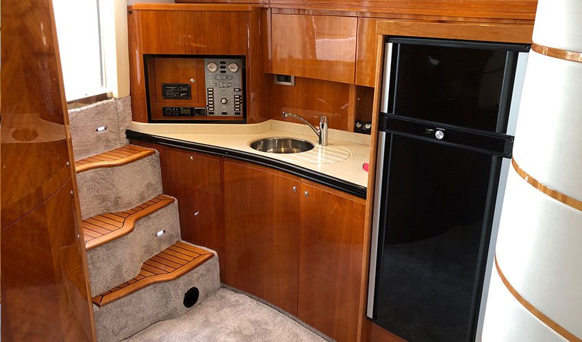 Wood work interior boat Veuve Clicquot